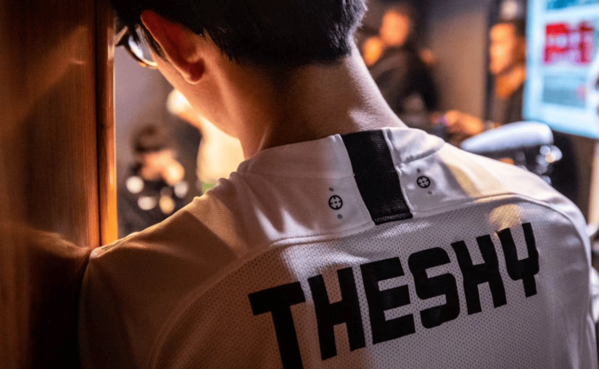 年轻的云布 年轻的云布