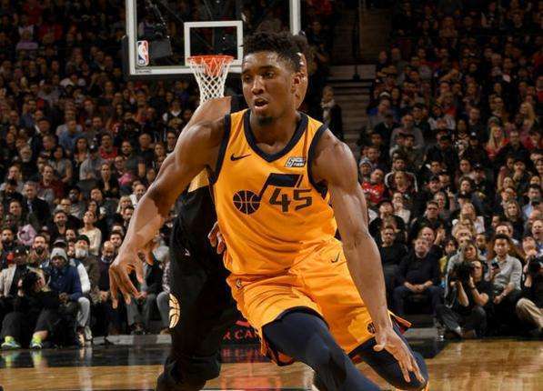 一场对鱼腩 一场对鱼腩