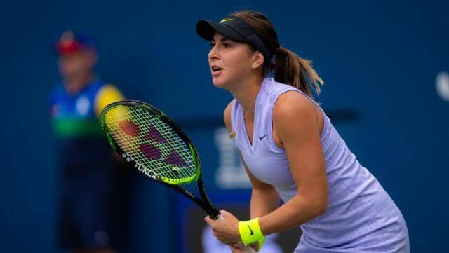 她保持稳定 她保持稳定