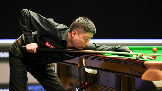 锋线球员往 锋线球员往