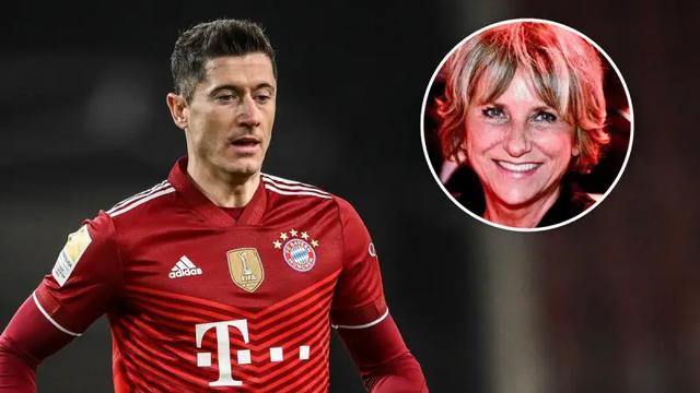 这名前锋在 这名前锋在