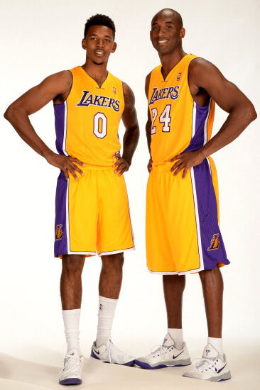 国青后场多 国青后场多